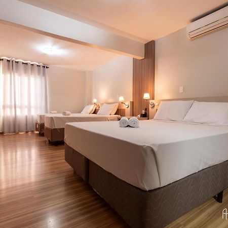 Rede Andrade Mercado Hotel クリチバ エクステリア 写真