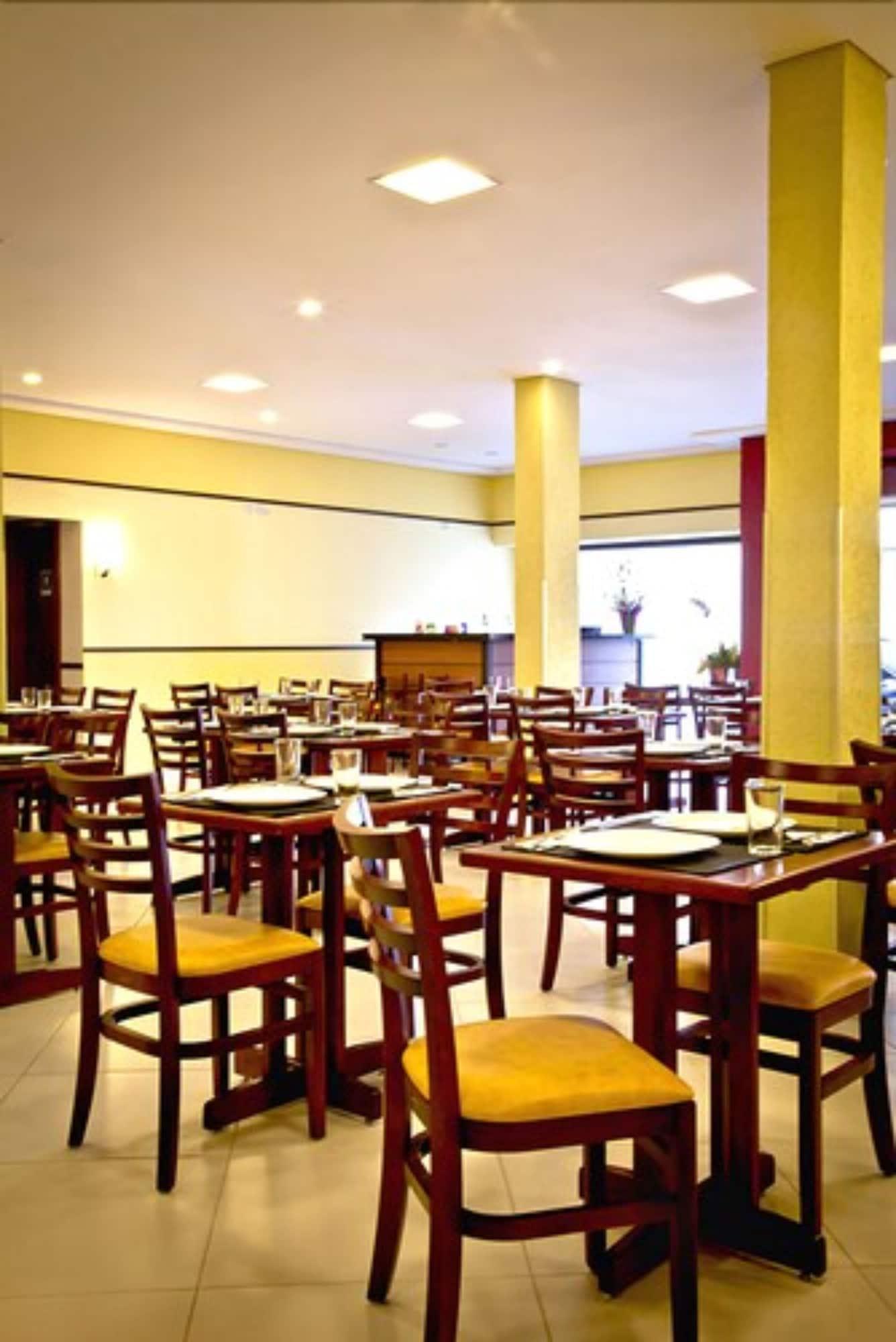 Rede Andrade Mercado Hotel クリチバ エクステリア 写真