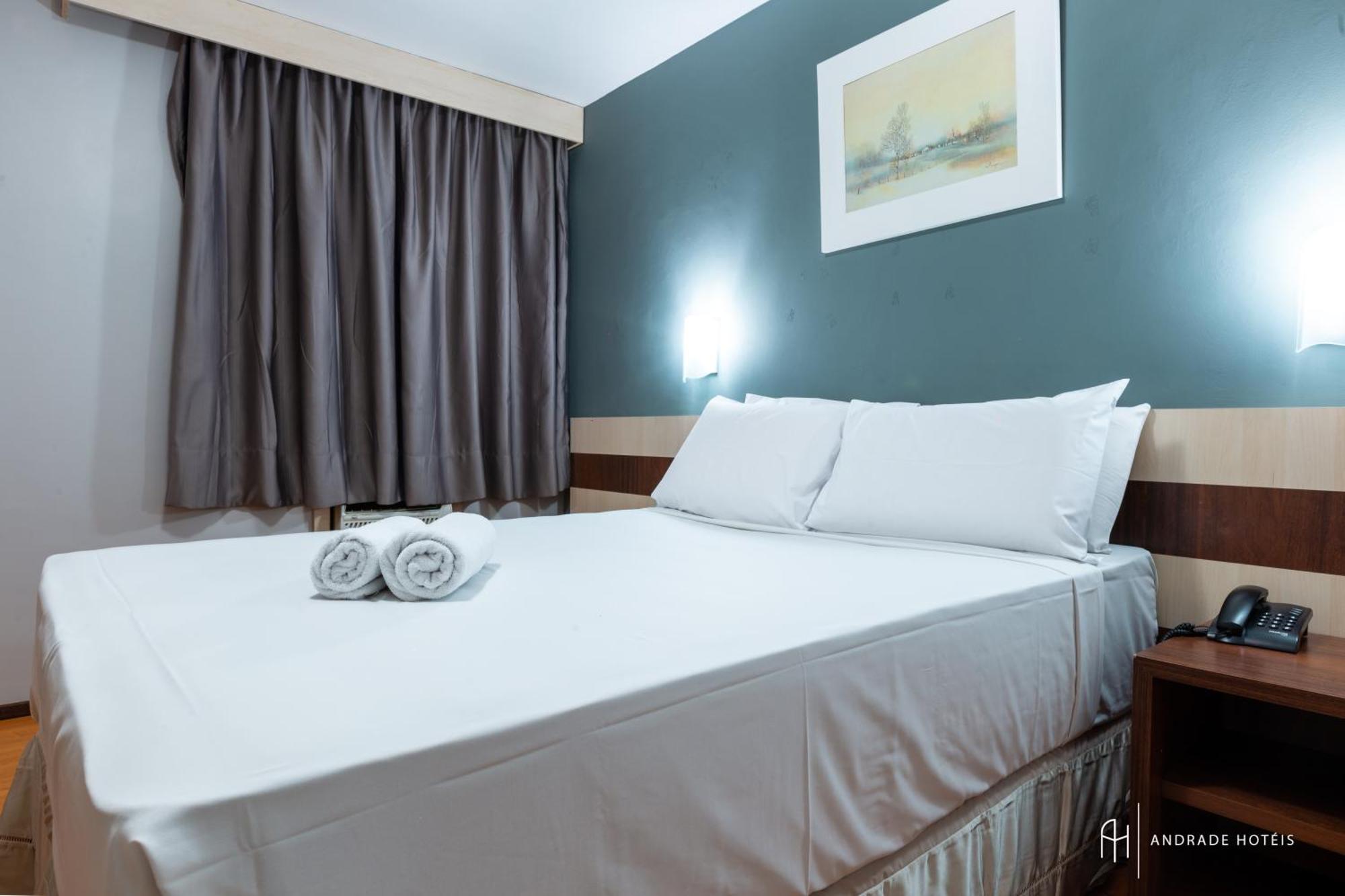 Rede Andrade Mercado Hotel クリチバ エクステリア 写真