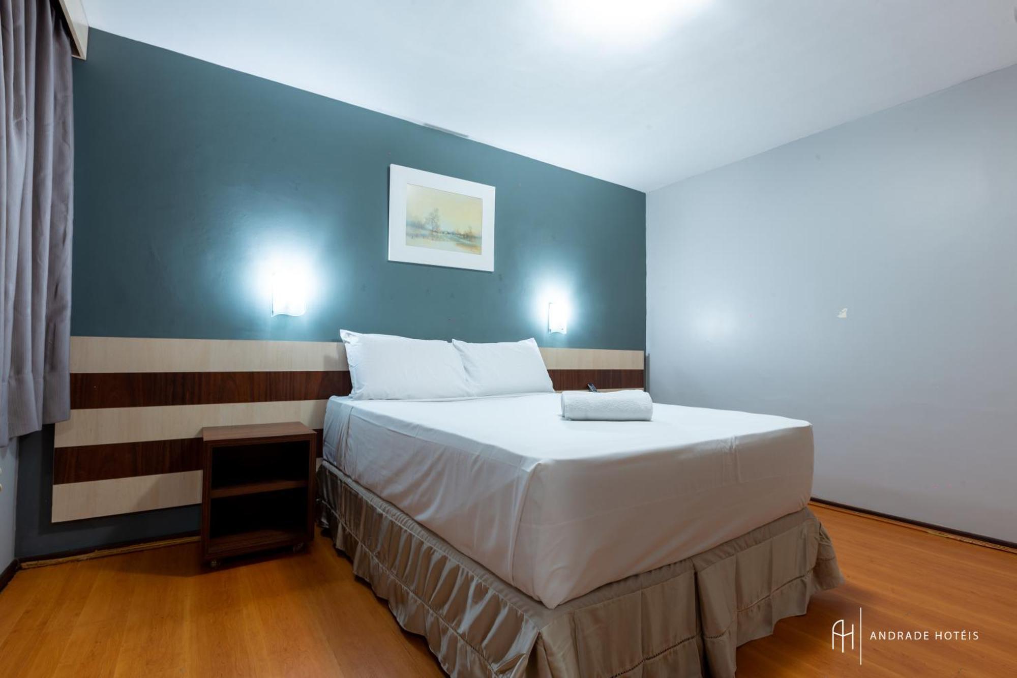 Rede Andrade Mercado Hotel クリチバ エクステリア 写真